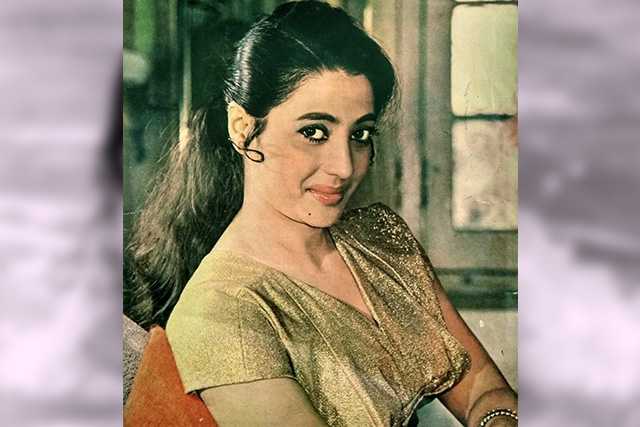 Bengali Actress Suchitra sen hot image in western dress-khobor dobor